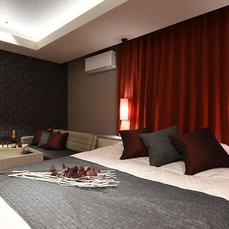 Hotel ZEN Sennichimae  Ōsaka Exterior foto